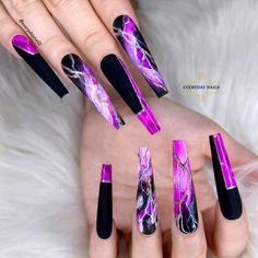 Beach Nail Art, Luminous Nails, Art Deco Nails, Purple Acrylic Nails, Wow Nails, Glow Nails, Pretty Nail Art Designs, Sparkle Nails, Dope Nail Designs