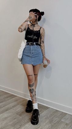 Goth Summer Outfits, Summer Goth Outfits, Fun Office, Fall Ootd, Spooky Party, Alt Outfits, Trendy Fall, Goth Outfits