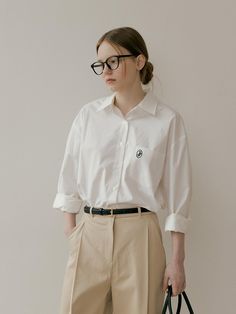 Composition : 100% cottonColor : WhiteCountry of Origin : Republic of Korea White Cotton Office Shirt, White Cotton Shirt For Office, White Cotton Workwear Blouse, Relaxed Fit Cotton Top For Office, Top Shirt, Composition, Top Outfits, Clothes For Women, The Originals