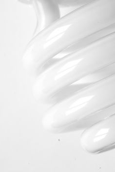 a close up view of a white light bulb