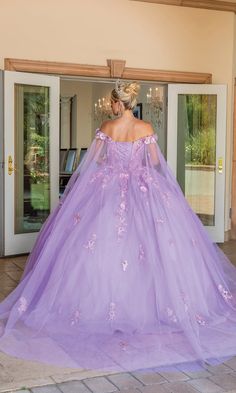 Pastel purple lilac off the shoulder a-line quinceanera ball gown with sweetheart neckline and cape. Tangled Quinceanera Dress, Purple Ball Gown, Glitter Skirt, Glitters Skirt, Long Cape, Cape Gown, Plus Size Wedding Gowns, Quince Dress, Body Measurement