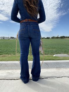 Kimes Ranch Jennifer Flare Leg Jean - Saddle Rags Kimes Ranch Jeans Outfit, Kimes Ranch Jeans, Country Outfits Women, Country Jeans, Kimes Ranch, Western Clothes, Western Store, Western Style Outfits, Homecoming Dresses Long