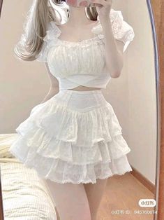 Cute Frock, Korean Fashion Women Dresses, Cute White Dress, Classy Prom Dresses, Cute Skirt Outfits, Fashion Sketches Dresses, Aesthetic White, Pretty Prom Dresses