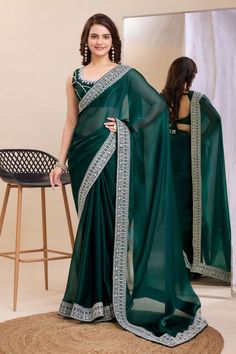 Sangeet Saree, Green Organza Saree, Aesthetic Blouse, Saree Green, Simple Saree Designs, Sari Design, Teal Green Color, Latest Bridal Dresses, Simple Sarees