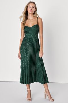 Emerald Satin Dress - Pleated Midi Dress - Floral Jacquard Dress - Lulus Green Semi Formal Dress, Midi Dress Wedding, Midi Dress Wedding Guest, Bm Dresses, English Wedding, Green Dresses, Dress Pleated, Mob Dresses, Evening Dresses Cocktail