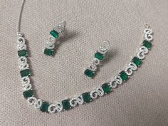 Indian Pakistani Afghani jewelry it costs Evening Green Jewelry With Diamond Accents, Afghani Jewelry, Doll Jewelry, Jewelry Set, Doll Toys, Beauty Book, Doll Clothes, Action Figures, Accessory Gift