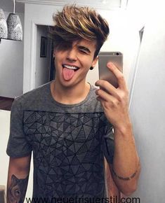 14.Coole Männer Frisur Side Part Hairstyles, Men Hair Color, Medium Hair Cuts, Long Hair Styles Men, Boy Hairstyles