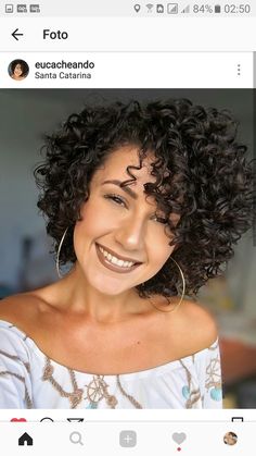 สวยน่ารักจุ๊บๆ😱😱 Curly Short Hairstyles, Hairstyle Layered, Curly Tips, Interesting Hairstyles, Curly Bobs, Curly Cuts, Permed Hair, Short Curly Pixie, Straight Hairstyle