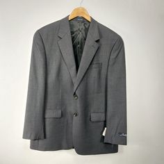 Want To Save On Shipping And Have A 15% Discount? Bundle 2 Or More Items (Clothes, Shoes, Accessories, Home, Etc.) From My Closet And Get 15% Off Automatically! Attention! This Item Is Flawed. Holes On The Back Pointed In Pictures. Ralph Lauren Blazer Sport Coat Jacket Mens Size 42 R Gray 100% New Wool 2 Button. Please See Pictures For Item Measurements And Condition. Buy Today Will Ship Next Business Day. 1.11 Ralph Lauren Harrington Jacket, Vintage Varsity Jacket, Ralph Lauren Blazer, Sweater Vest Mens, Mens Down Jacket, Polo Sport Ralph Lauren, Harrington Jacket, Ralph Lauren Denim, Vintage Polo Ralph Lauren