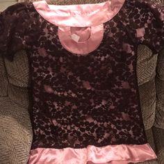 This Women's Shirt Is Brand New. It Was Never Worn. O Pink Fitted T-shirt For Party, Pink Brown, Women's Shirt, Black Color, Black Pink, Womens Shirts, Womens Tops, Brand New, Pink