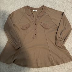 New Without Tags. Long Sleeve Thick Waffle Material Top. Bows Out So Plenty Of Room. Fits A Size Large. Spring Waffle Knit Tops For Workwear, Long Sleeve Waffle Knit Top For Day Out, Brown Long Sleeve Washed Tops, Brown Washed Long Sleeve Top, Brown Long Sleeve Waffle Knit Tops, Brown Solid Color V-neck Top, V-neck Waffle Knit Tops For Layering, Brown Waffle Knit Long Sleeve Top, Vintage Halter Top