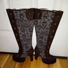 Nib Rare / Hard To Find Womens Size 8 Suede Trim Is A Dark Chocolate Brown. Brocade Inlay On Boot Is A Lighter Grey Color. Buttons On Boots Are For Looks Only, They Are Bronze-Toned. Very Victorian/ Vintage Looking. Block Heels. ^"^"^"^"^"^"^"^" ^"^"^"^"^"^"^"^"^" Fabric Boots With Fitted Round Toe, Fitted Fabric Boots With Round Toe, Demonia Boots, Demonia Shoes, Vegan Leather Boots, Silver Boots, Platform Heels Boots, Brown Suede Boots, Black Platform Boots