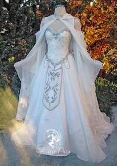 Gaun Abad Pertengahan, Fantasy Dresses, Stella York, Fantasy Wedding, Fantasy Gowns, فستان سهرة, Fairytale Dress, Fantasy Dress, 2019 Fashion