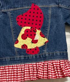 This ladybug denim jacket has custom applique and embroidery. Cute Cotton Denim Jacket, Cute Fitted Denim Jacket, Patch Work Denim, Ladybug Girl, Holly Hobby, Denim Baby, Black Lady, Baby Jeans