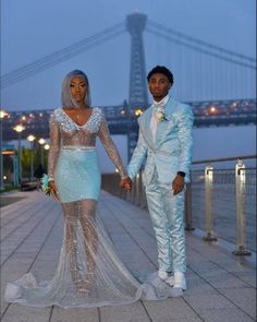 Light Blue Prom Suits, Icy Blue Prom Dress, Matching Prom Outfits, Prom Couples Outfits, Matching Prom, Prom Outfits For Guys, Prom Dates, Prom Photoshoot