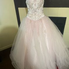 Mori Lee Absolutely Beautiful Pink Gown. It Is So Stunning. It Does Need Cleaning . Size 3/4 Pink Gown, Formal Dance, Mori Lee, Pink Gowns, 4 Dresses, Dance Wear, Prom Dresses, Size 4, Prom