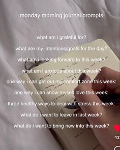 Monday Morning Journal Prompt, Monday Journal Prompts, The 5 Minute Journal, Monday Journal, Dot Journaling, 2024 Journal, Daily Bullet Journal, Journal 2024