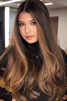 Brunette Hair Color Shades, Dye Ideas, Long Hair Color, Hair Color Shades, Hair Color Highlights, Hair Makeover, Long Layered Hair