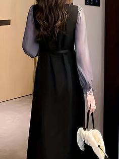 Black Office Lady Dress For Winter, Black Winter Dress For Office Lady, Winter Black Office Lady Dress, Black Belted Dresses For Fall, Black Belted Dress For Winter, Winter Black Belted Dress, Black Long Sleeve Dress With Belt, Black Knee-length Dress With Belt, Black Sleeveless Chiffon Midi Dress