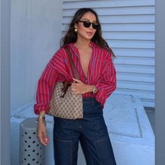 Brand New No Trade, No Return Sale As It Is . Just Sharing At The Moment Chic Red Blouse With Relaxed Fit, Red Shirt Outfits, Julie Sarinana, Red Striped Shirt, Aesthetic Street, Easy Outfit, Inspiration Aesthetic, Sincerely Jules, Street Style Summer