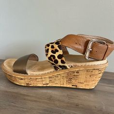 Vionic Orthaheel Technology Women’s Wedge Tan/Gold Animal Print Cheetah Ortho Sandals Sz 6.5 Women’s Uppers: Leather. Footbed: Microfiber Covered Eva. Outsole: Rubber With Vionic Logo Heel Height: 2.5” Wedge Preowned No Rips, Tears, Or Scuffs. Never Worn Outside. Only Tried On Inside And Then Stored In Bin. Very Light Use, Excellent Condition. See Pics Brown Synthetic Sandals For Everyday Use, Brown Synthetic Sandals For Everyday, Brown Synthetic Everyday Sandals, Casual Brown Wedge Sandals With Ortholite Insole, Brown Sandals With Ortholite Insole And Wedge Heel, Brown Wedge Heel Sandals With Ortholite Insole, Brown Wedge Sandals With Heel Strap, Medium Width, Brown Medium Width Wedge Sandals With Heel Strap, Gold Animals