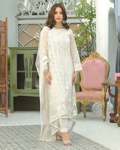 Embroidered White Long Salwar Kameez Pakistani Dresses Salwar Kamiz, Pakistani Salwar Kameez, Organza Dupatta, Net Dupatta, Salwar Suit, Embellished Dress, Pakistani Fashion, Designer Suits, Salwar Suits