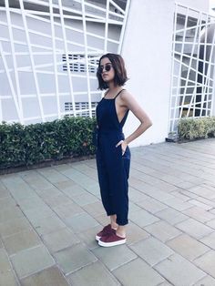 536a76f94cf7535158f66cfbd4b113b6 Festival Make Up, Women Summer Casual, Outfits Dresses, Womens Fashion Casual Summer, Long Trousers, Pinterest Outfits, Pinterest Fashion, Jumpsuit Fashion, Romper Pants