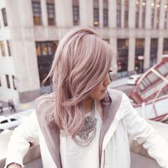 Antique Rose Gold Hair Hair Lookbook, Colouring Ideas, Girly Hair, Hair Colouring, Gold Hair Colors, Hair Color Rose Gold, Colourful Hair, Trends 2023