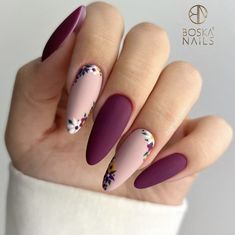 November Nails Fall, November Nail Designs, Feather Nails, Lilac Nails, November Nails, Purple Nail Designs, Simple Gel Nails, Purple Nail