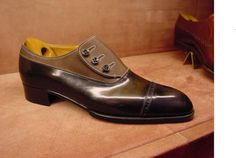 Lobb formal  www.MaxwellBillieon.com Shoe Maker, Button Boots, Comfortable Mens Shoes, Wingtip Shoes, Classic Clothes, Oxford Brogues, Monk Strap Shoes, Vintage Business