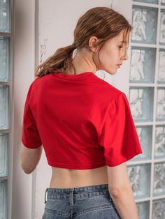 Editor’s notesThis is a red crop top made of cotton and of moderate thickness. The lettering printing adds a casual mood. It's a design that emphasizes the waistline with a crop length that shows the belly button. Casual styling is possible with various bottoms.- Solid texture and moderate thickness made of cotton- A cropped length that emphasizes the waistline- Casual lettering print- Casual styling with various bottoms Measurements(in.)Size (S/M)- Total Length: 14.96 in. / 15.35 in.- Shou Red Cropped Cotton T-shirt, Red Fitted Cropped T-shirt With Short Sleeves, Fitted Red Cropped T-shirt With Short Sleeves, Red Cropped T-shirt For Streetwear With Short Sleeves, Red Cotton Cropped T-shirt Casual, Red Short Sleeve Crop Top For Summer, Red Cropped Cotton T-shirt Casual, Red Short Sleeve Casual Crop Top, Red Cropped Cotton T-shirt Casual Style