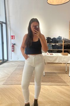 Cheap Tight High-rise Jeggings, Tight White Moisture-wicking Leggings, White Fitted Mid-rise Jeggings, White Stretch High-rise Jeggings, White Non-stretch High Rise Jeans, Tall Skirt, Comfortable Jeans, Girl Body, Animal Videos