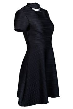 Need a new dress for every occasion? This rippled fit & flare from Shoshanna is perfect for where ever you're going. Made with comfortable material and featuring a cutout design around the neckline, this is something you'll want to wear every day. Size 2 85% Micropolyester, 15% Spandex Fit and flare silhouette Short sleeved High neckline with cutout detailing Ripple texture fabric Fully lined interior Waist 27" Bust 30" Total length 35" Texture Fabric, Cutout Design, Street Casual, High Neckline, Fashion Street, Fit Flare Dress, Fit And Flare Dress, Fit & Flare, Flare Dress