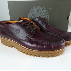 Timberland Oxfords Jacksons Landing Style Quality Top Grain Leather Shoe True Cloud Comfort Insole System Moccasin Style Toe Oxford Design Shoe Lace Up Front Rubber Lug Outsole W Gripstick Tech Roughly 4” Tall (Size 8.5 Measured) Timberland Branding ”Dark Red Full Grain” Brand New In Box Pricing Is Fair And Quite Firm . Please Let Us Know If You Have Any Questions. Burgundy Leather Lace-up Shoes, Timberland Leather Work Boots, Timberland Leather Workwear Boots, Casual Burgundy Leather Boots, Timberland Leather Boots For Formal Occasions, Formal Timberland Leather Boots, Timberland Mens Shoes, Lace Oxford Shoes, Leather Shoe Laces