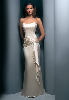 Strapless Sheath No Train Wedding Gown. Click the picture to purchase. Wedding Dress No Train, Simple Formal Dresses, Romance Wedding Dress, Sheath Wedding, Exquisite Gowns, فستان سهرة, Satin Prom Dress, Wedding Dress Styles, Evening Dresses Long