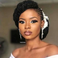 Bridal Hairstyles And Makeup - YKM media Bride Sew In Hairstyles, Ideas For Wedding Hairstyle, Natural Black Wedding Hairstyles, Braided Wedding Hairstyles Black Women, Natural Wedding Hairstyles Black Bride, Afro Bridal Hairstyles, Locs Wedding Hairstyles, Natural Hair Bridal Hairstyles