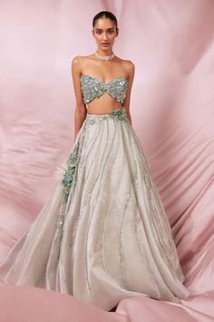 Organza Lehenga Designs, Lehanga Blouses, Mint Lehenga, Mint Green Lehenga, A Line Lehenga, Stylish Lehenga, Jacket Lehenga, Cape Lehenga, Cape Set