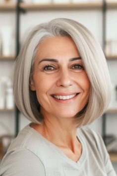 Sleek chin-length bob hairstyle on smiling older woman. Easy Short Haircuts, Haircuts For Older Women, Layered Hair With Bangs, Short Silver Hair, Best Short Haircuts, Bob Haircuts For Women, Haircut For Older Women, Haircuts With Bangs