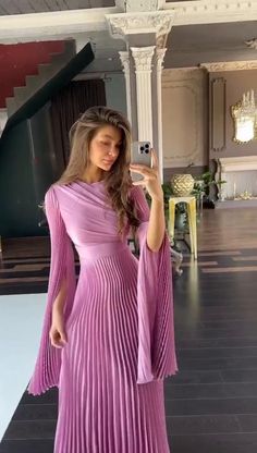 Viral Dress, Long Pink Dress, Elegant Vibes, Pink Long Dress, Rainbow Dress, Have You Ever, Fashion Nails, Rainbow Colors, Pretty In Pink