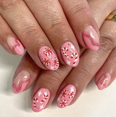 Cute Christmas Nails Almond, Pink Christmas Nail Art, Xmas Nails Pink, Peppermint Nails, Cute Christmas Nails, Nail Candy, Classy Acrylic Nails