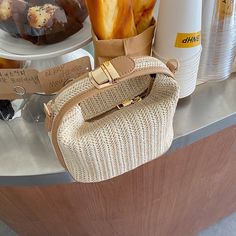 Knitting Summer, Straw Crossbody Bag, Summer Purse, Tas Bahu, Summer Purses, Straw Handbags, Straw Bags, Styl Boho, Chic Handbags