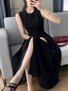 [xlmodel]-[size]-[9999] 2023 Summer Black Sleeveless A-line Vest Dress Women Streetwear Sweet Sexy Long Dresses Woman Party Club Dress Fashion Vestido Measurement In CM Size Chest Waist Length S 80 64 110 M 84 68 111 L 88 72 112 XL 92 76 113 Measurement In Inch Size Chest Waist Length S 31.5 25.2 43.3 M 33.1 26.8 43.7 L 34.6 28.3 44.1 XL 36.2 29.9 44.5 [xlmodel]-[custom]-[58379] [xlmodel]-[custom]-[56667] Warm Reminder: 1. Please strictly follow the size chart to select the size. Do not select d Elegant Sleeveless Solid Color Dress, Sleeveless Solid Color Cocktail Dress, Sleeveless Maxi Dress For Cocktail, Solid A-line Sleeveless Evening Dress, Solid Color A-line Sleeveless Dress For Evening, Elegant Sleeveless Solid Color Maxi Dress, Chic Sleeveless Maxi Dress In Solid Color, Black A-line Maxi Dress, Chic Black Sleeveless Dress For Party