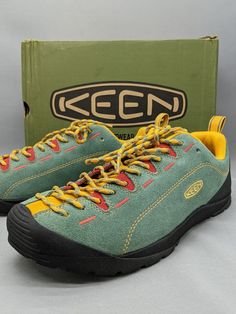 KEEN Men's Jasper Low Height Climbing Dark Forest/Golden Yellow Size US 9, New Cool Shoes Men, Shoes Men Sneakers, Cool Shoes, Knit Vest Pattern, Men Sneakers, Aesthetic Shoes