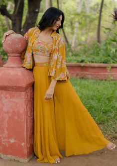 Paulmi & Harsh | Ochre Yellow Jacket With Top And Palazzo | INDIASPOPUP.COM Paulmi And Harsh, Inai Pengantin, डिजाइनर कपड़े, Haldi Dress, Haldi Outfits, Function Dresses, Floral Belt, Haldi Outfit, Floral Print Jacket