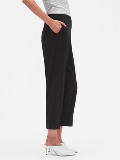 Hayden Pull-On Tapered Fit Soft Ankle Pant | Banana Republic Factory Stretch Solid Color Dress Pants With Pockets, Relaxed Fit Solid Dress Pants With Side Pockets, Relaxed Fit Dress Pants With Side Pockets For Workwear, Workwear Pants With Elastic Waistband And Straight Hem, Straight Hem Pants With Elastic Waistband For Work, Fitted Bottoms With Side Pockets Straight Hem, Classic Bottoms With 5-inch Inseam And Elastic Waistband, Classic Bottoms With Elastic Waistband And 5-inch Inseam, Relaxed Fit Office Bottoms With Pockets