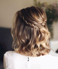 Shoulder Length Hair Half Updo for Special Occassion Bob Wedding Hairstyles, Bridesmaid Hair Makeup, Prom Hairstyles For Short Hair, Shoulder Hair, Bridal Hairstyles, Long Bob Hairstyles, Wedding Hair And Makeup