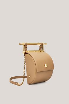 Mini Thana Silk – daana saakena Trending Mini Handbags 2022, Luxury Handmade Gold Shoulder Bag, Luxury Gold Saffiano Leather Bags, Mini A, Timeless Luxury, How To Make Handbags, Bag Handmade, Custom Packaging, Luxury Handbags