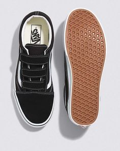 Vans | Old Skool V Suede/Canvas black/True White Classics Shoe Velcro Vans, 34th Birthday, Nike Fashion Shoes, Authentic Vans, Jane Clothing, Canvas Shoe, Vans Logo, Snowboard Boots, Nike Fashion