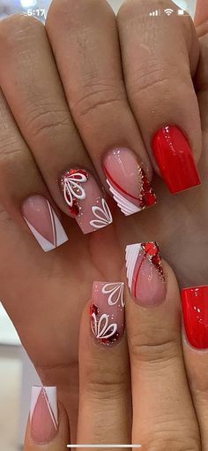 Short Nails Red Design, Hand Nail Art Design, Red Nail Designs Short, Designs On Short Nails, Franche Nails, Winter Nail Art Designs, Red And White Nails, Designs For Short Nails