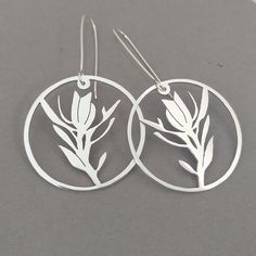 Sterling Silver Fynbos Protea Earrings.. Measuring approx. 33mm across, these are bolder statement earrings, but are lightweight & comfortable to wear :) Hand cut from 1.1mm thick silver.. All items are shipped from Cape Town, South Africa - with Fedex, which usually takes about 1 week. Cape Town South Africa, Cape Town, Statement Earrings, Favorite Jewelry, Sterling Silver Earrings, South Africa, Heart Ring, Jewelry Earrings Dangle, Silver Earrings